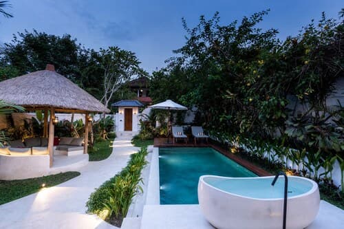 Capri Villa by Betterplace