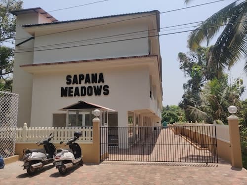 Sapana Meadows by Nanu Resorts