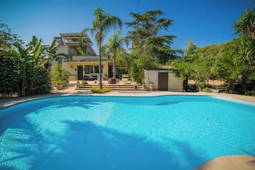Villa Civico 32 Near The Sea With Pool