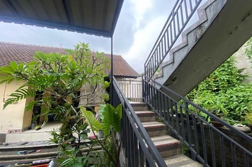 Capital O 93881 Jero House