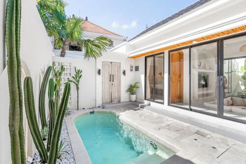 Zeus Villa by Betterplace