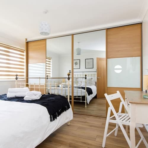 Charming Bolthole 400m to Beach