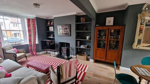 Inviting 2-bed Character House Stamford