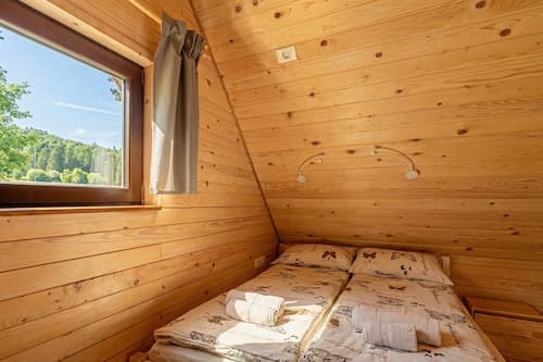 Forest Princess Chalet Near Lake Bloke