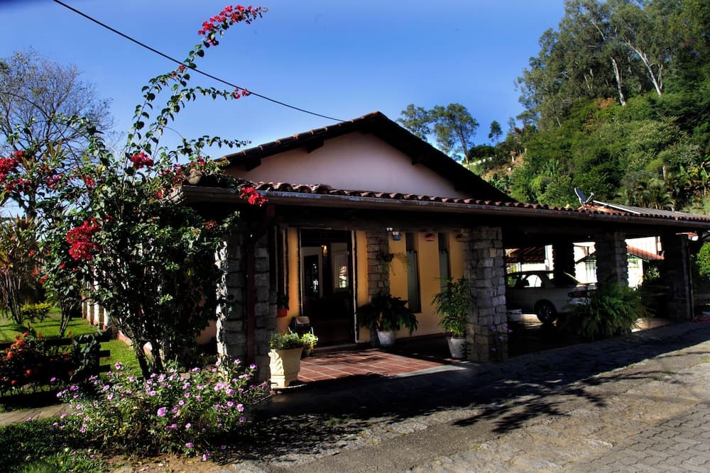 Vila Francesa Hotel