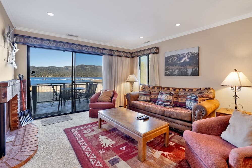 Forest Shores Lake View Condo #2250