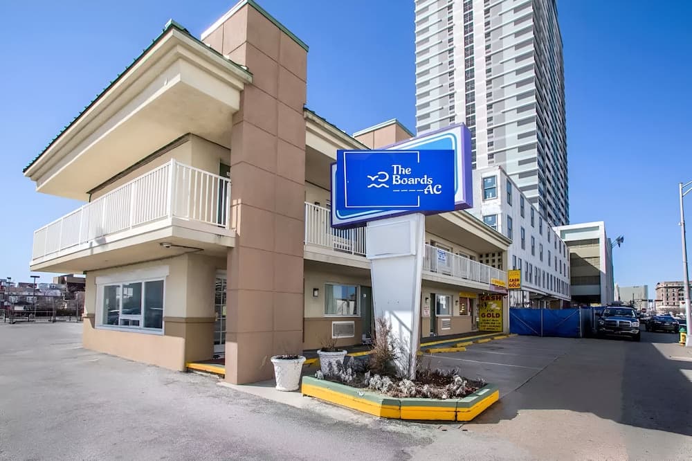 Konaklama yerinin ön cephesi