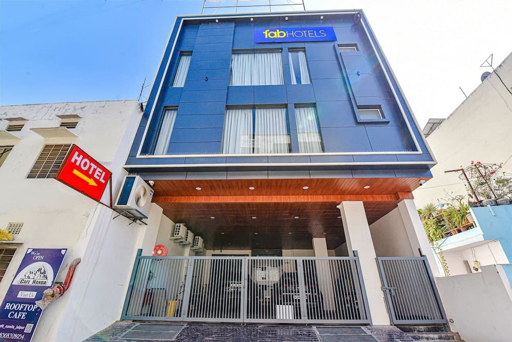 Fabhotel Deep Palace
