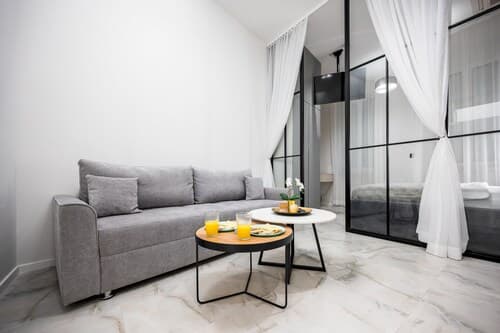 140 SQM Apartment With 4 Units - Great FOR Groups