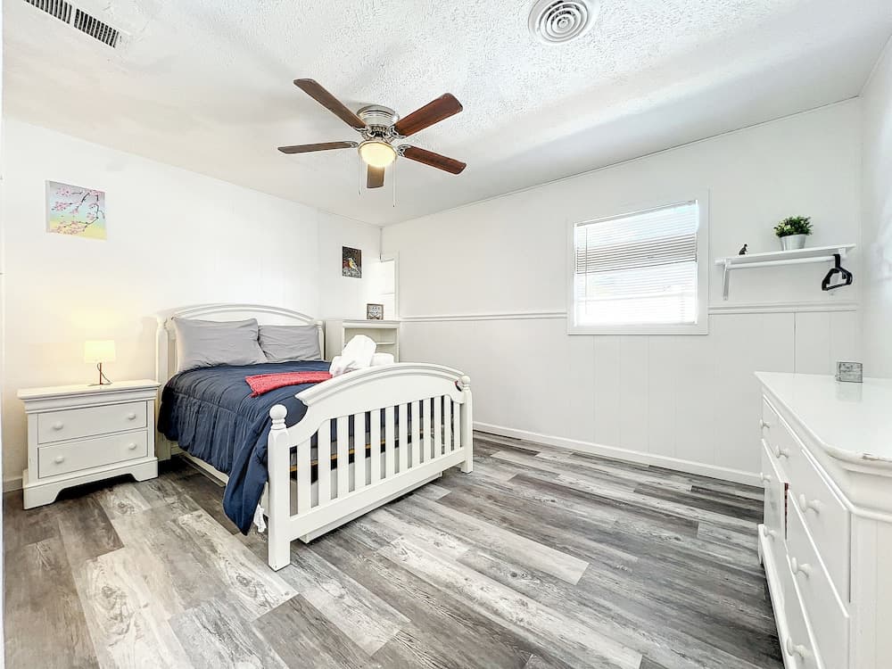 2 Bed Altamonte Springs Apartment Unit #1