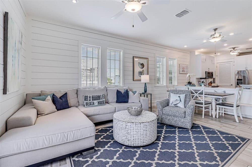 Pelican Point TC 10202