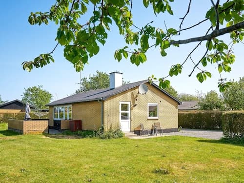 4 Star Holiday Home in Ronne