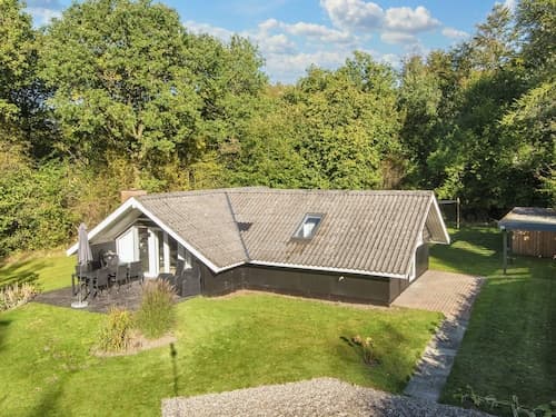 5 Person Holiday Home in Toftlund