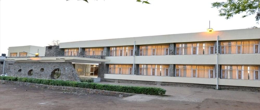 Konaklama yerinin ön cephesi