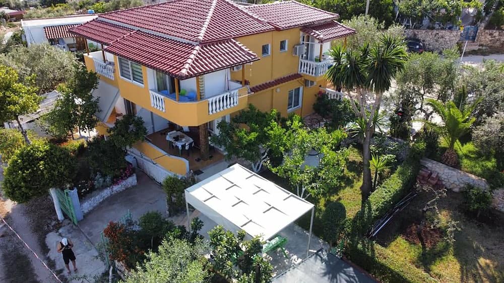 Golden Villa