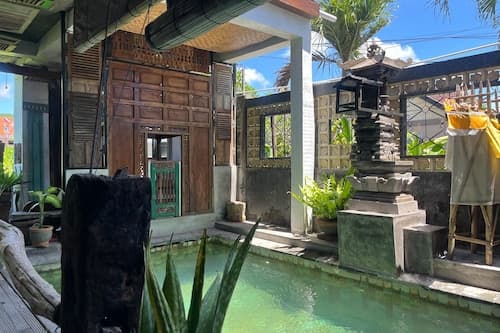 TwoSpaces Living at Bunga Desa Jimbaran
