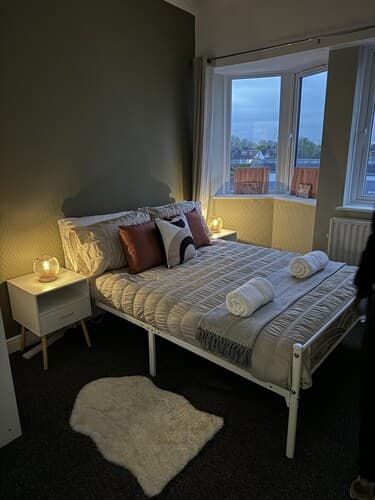Stunning 2-bed Apartment in Twickenham