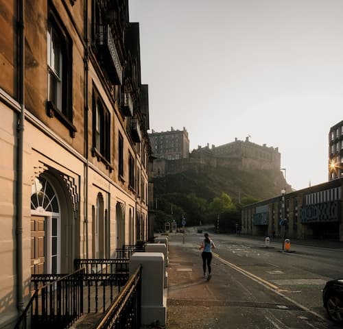 33 Castle Terrace