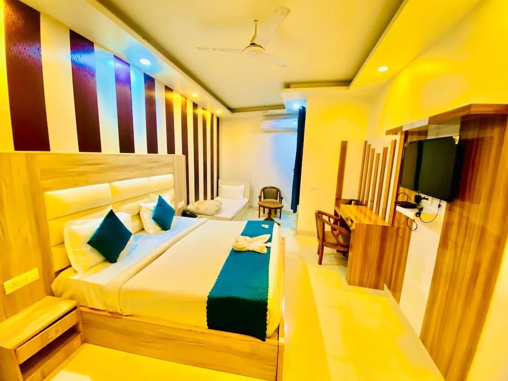 Hotel Aman Inn