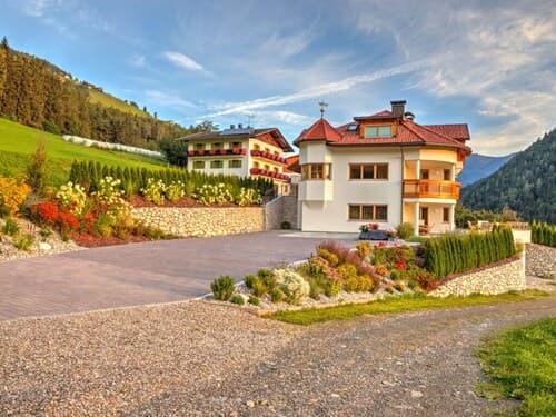 Neunerspitze Comfortable Holiday Residence