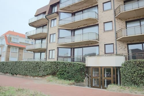 Apartment in Nieuwpoort Near Sandy Beach