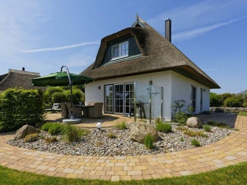 "villa Sorgenfrei" Comfortable Holiday Residence