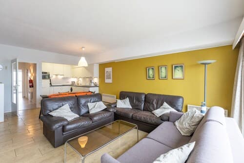 Apartment on the 9th Floor With sea View