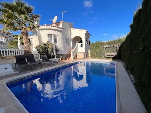 Costa Blanca Poolside Bliss