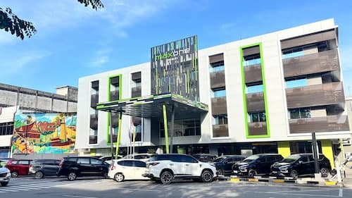 MaxOne Dumai