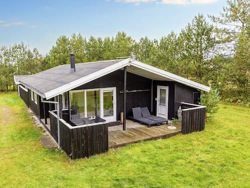 6 Person Holiday Home in Hals