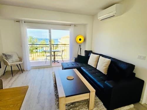 Beautiful Apartment in Denia With sea Views