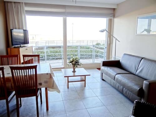 Studio in Nieuwpoort With Stunning Sea View