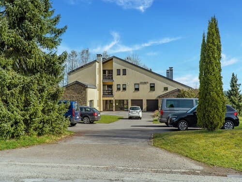 Holiday Home Les Hirondelle for 8 Persons