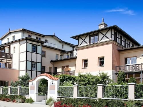 Apartment 28, Seestern Residence