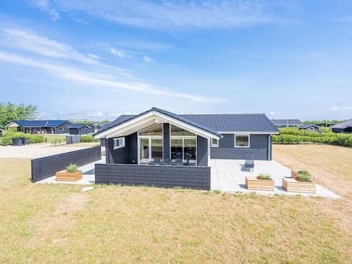 5 Star Holiday Home in Tarm