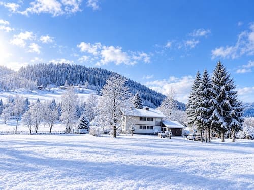 Chalet in Zweinitz Near ski Slopes