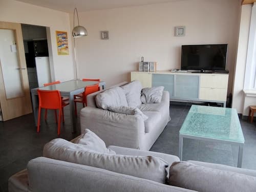 Apartment in Nieuwpoort With Sea Views