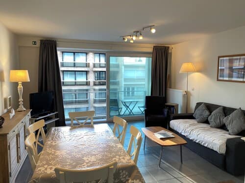 Apartment in Nieuwpoort Near Sandy Beaches