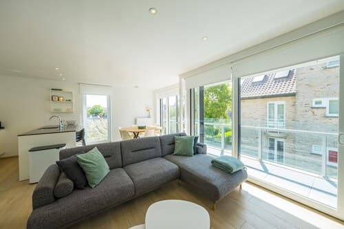 Modern Apartment Within Walking Distance of the se
