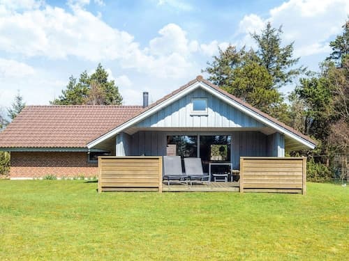 4 Star Holiday Home in Blavand
