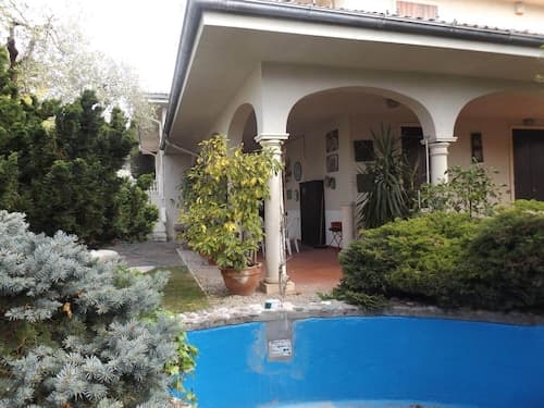 Villa in Garda With Private Pool & Lake Nearby