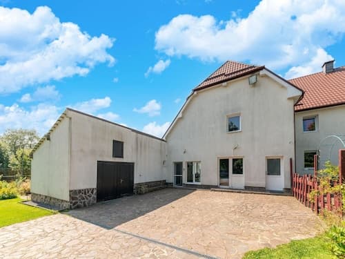 Pet Friendly Villa in Elsenborn