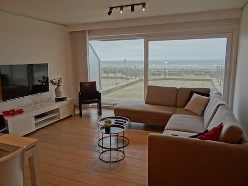 Apartment in Nieuwpoort With sea View