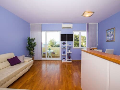 Apartment 3 Beaches With Free Parking