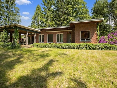 Lovely Chalet in Arendonk With Terrace