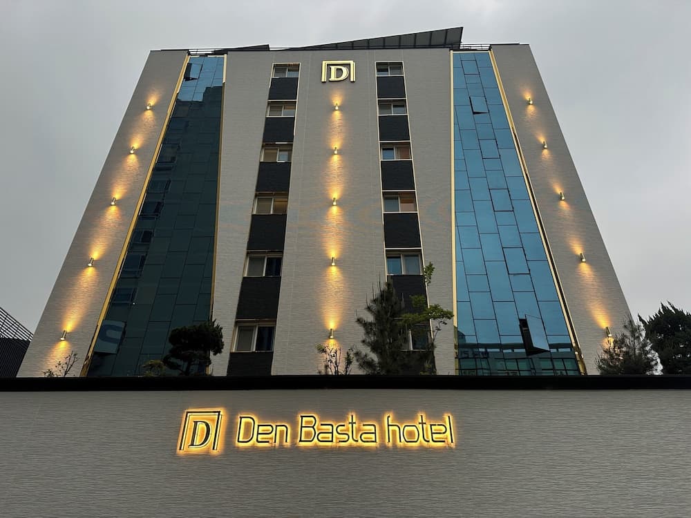 Changwon Denvasta Hotel Myeongseo Branch