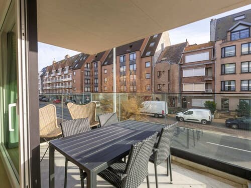 Sunny Apartment With Open Terrace