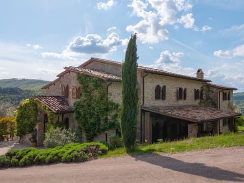Villa in Umbria With Private Saltwater Pool