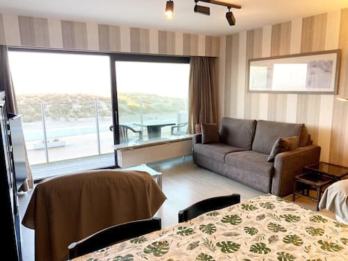 Apartment in Nieuwpoort by the Beach