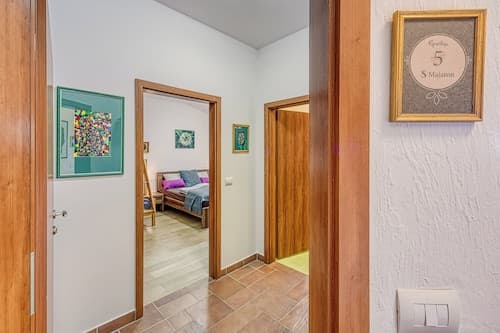 Grad Inn Room Marjoram With Pool